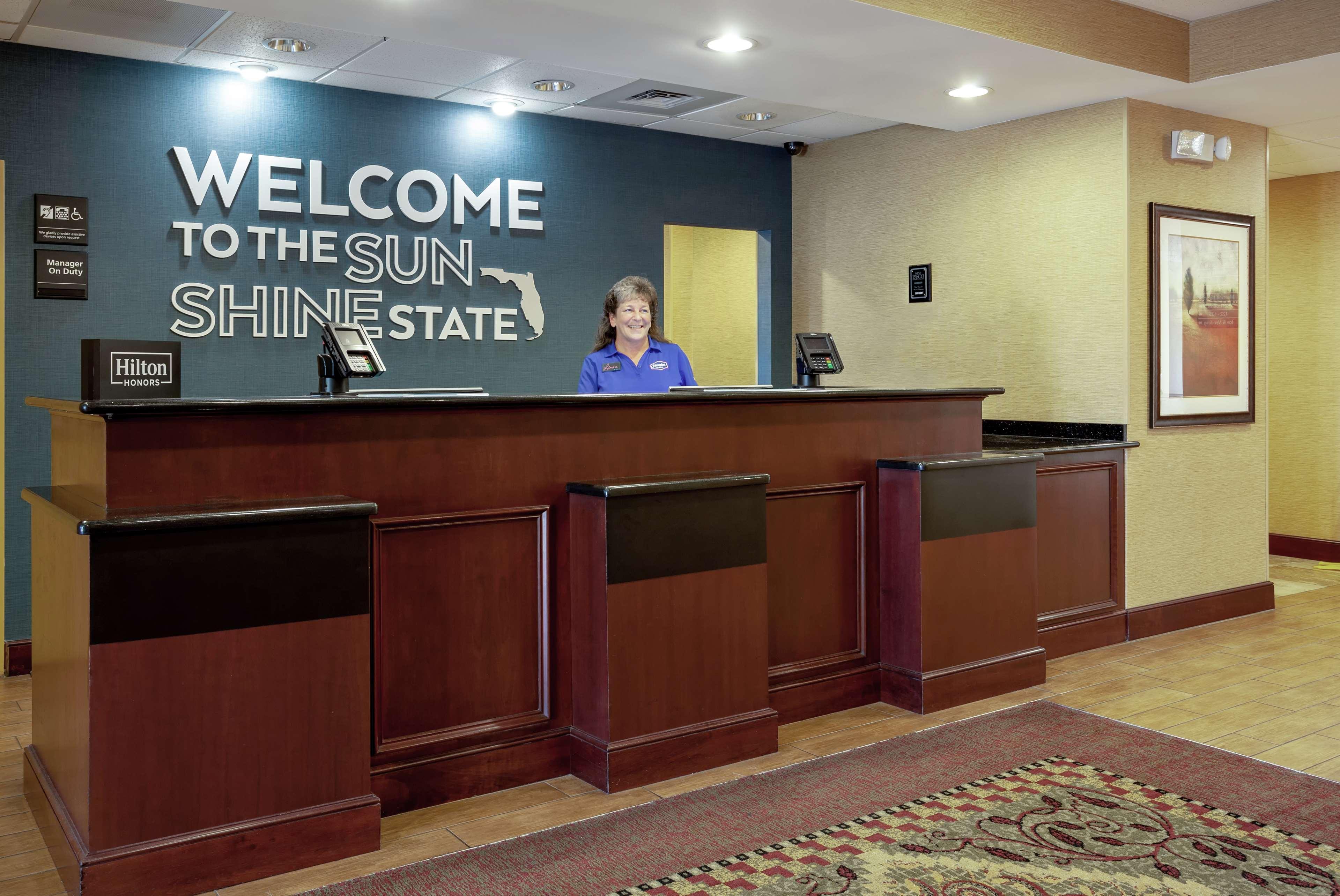 Hampton Inn&Suites Port Richey Exterior foto