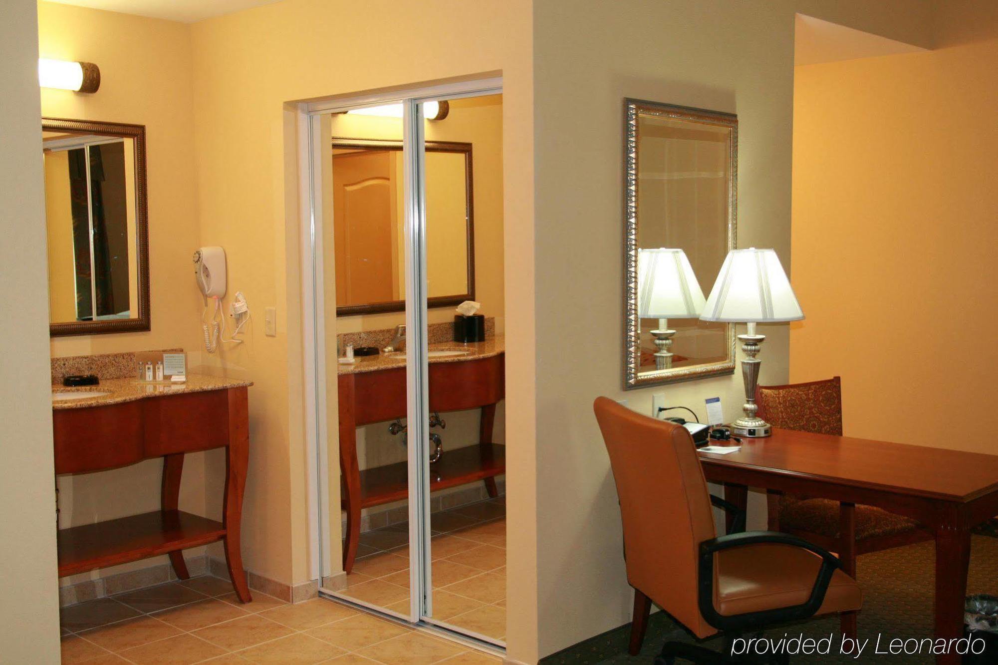 Hampton Inn&Suites Port Richey Zimmer foto