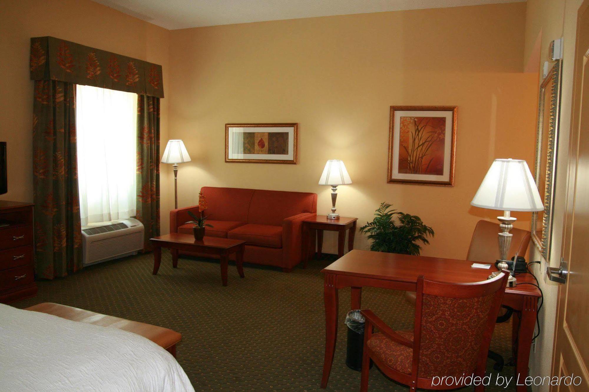 Hampton Inn&Suites Port Richey Zimmer foto